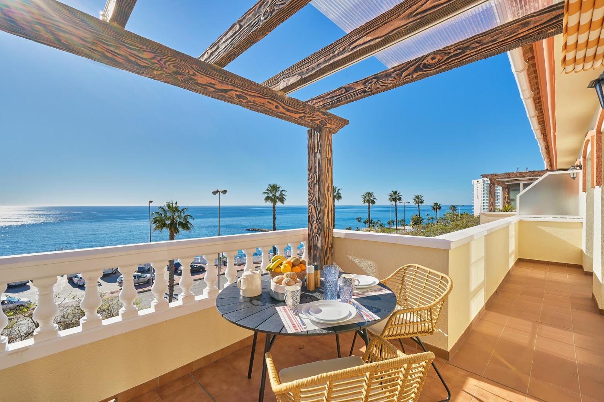 Sea La Vie By Lovely Rentals Benalmádena Eksteriør bilde